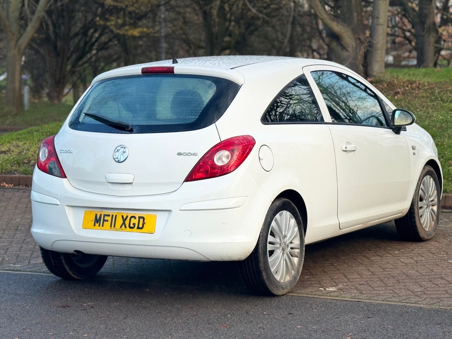 Used Vauxhall Corsa 2011 for sale - 76858632: Photo 6