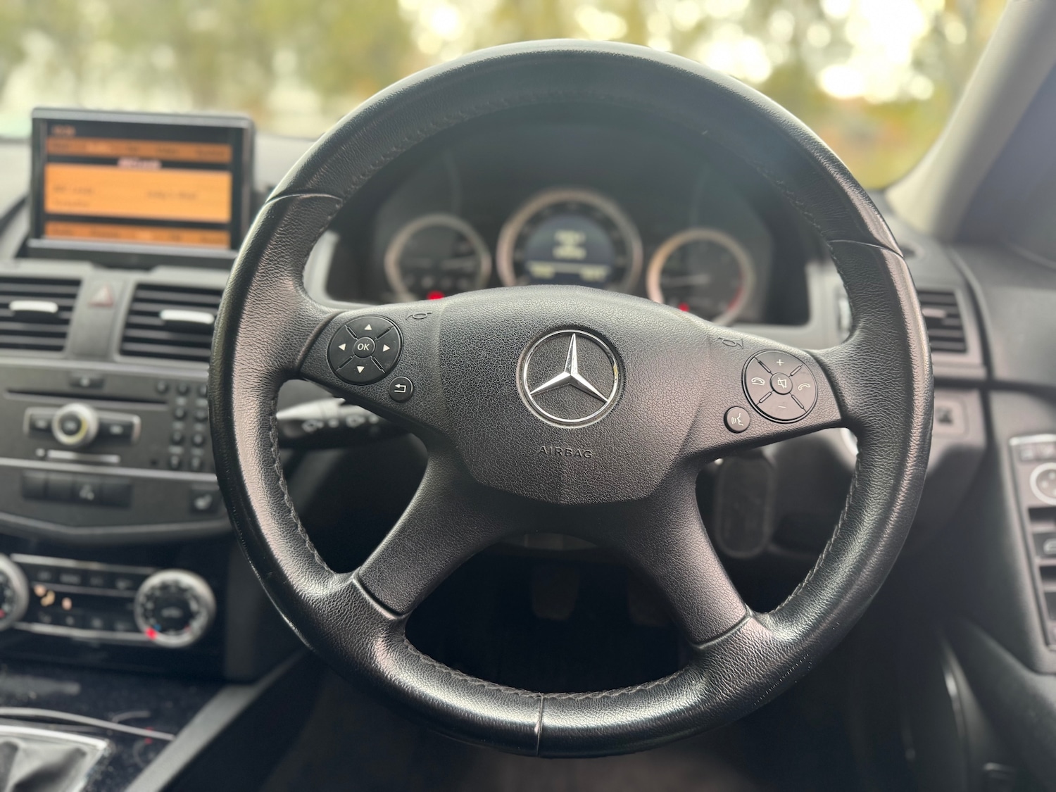 Used Mercedes-Benz C Class 2010 for sale - 76455670: Photo 12