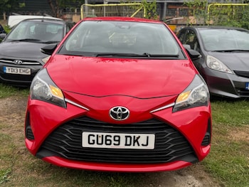 Used Toyota Yaris 2019 for sale - 75866480: Photo
