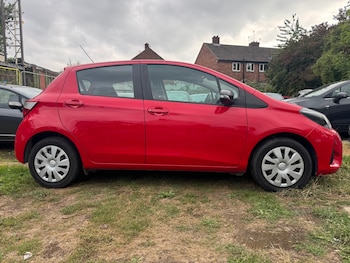 Used Toyota Yaris 2019 for sale - 75866480: Photo