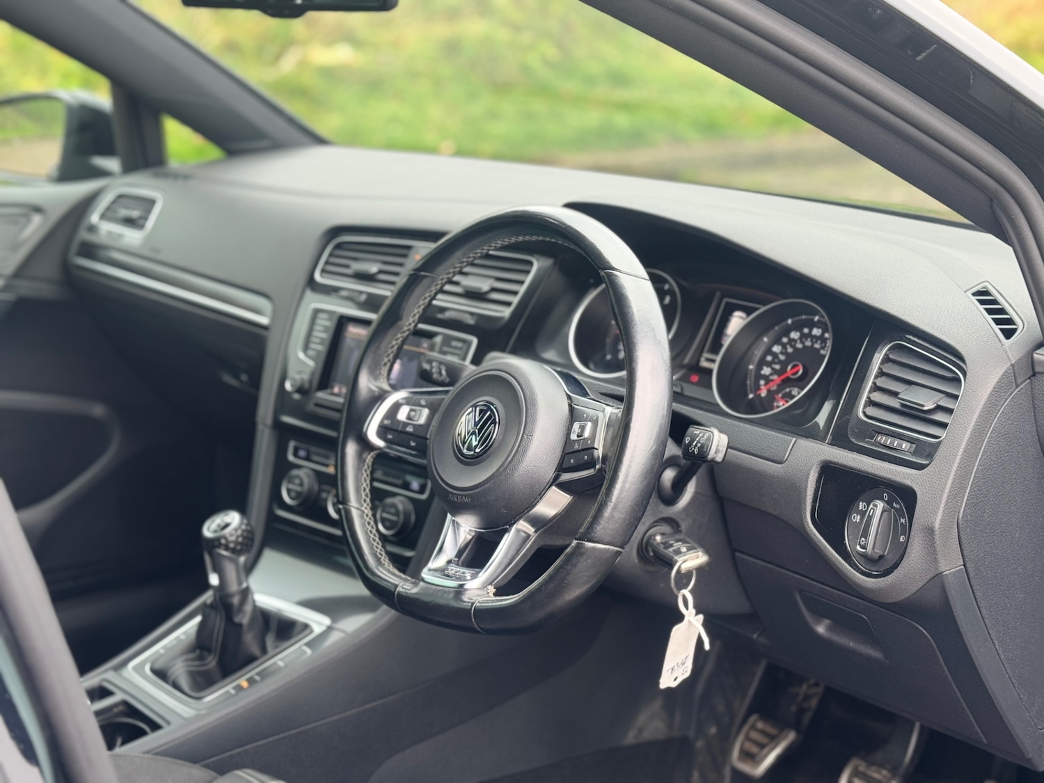 Used Volkswagen Golf 2015 for sale - 77235630: Photo 17