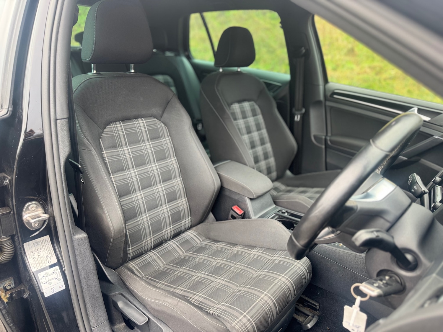 Used Volkswagen Golf 2015 for sale - 77235630: Photo 19