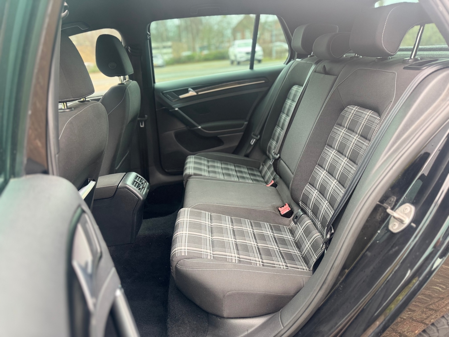 Used Volkswagen Golf 2015 for sale - 77235630: Photo 21