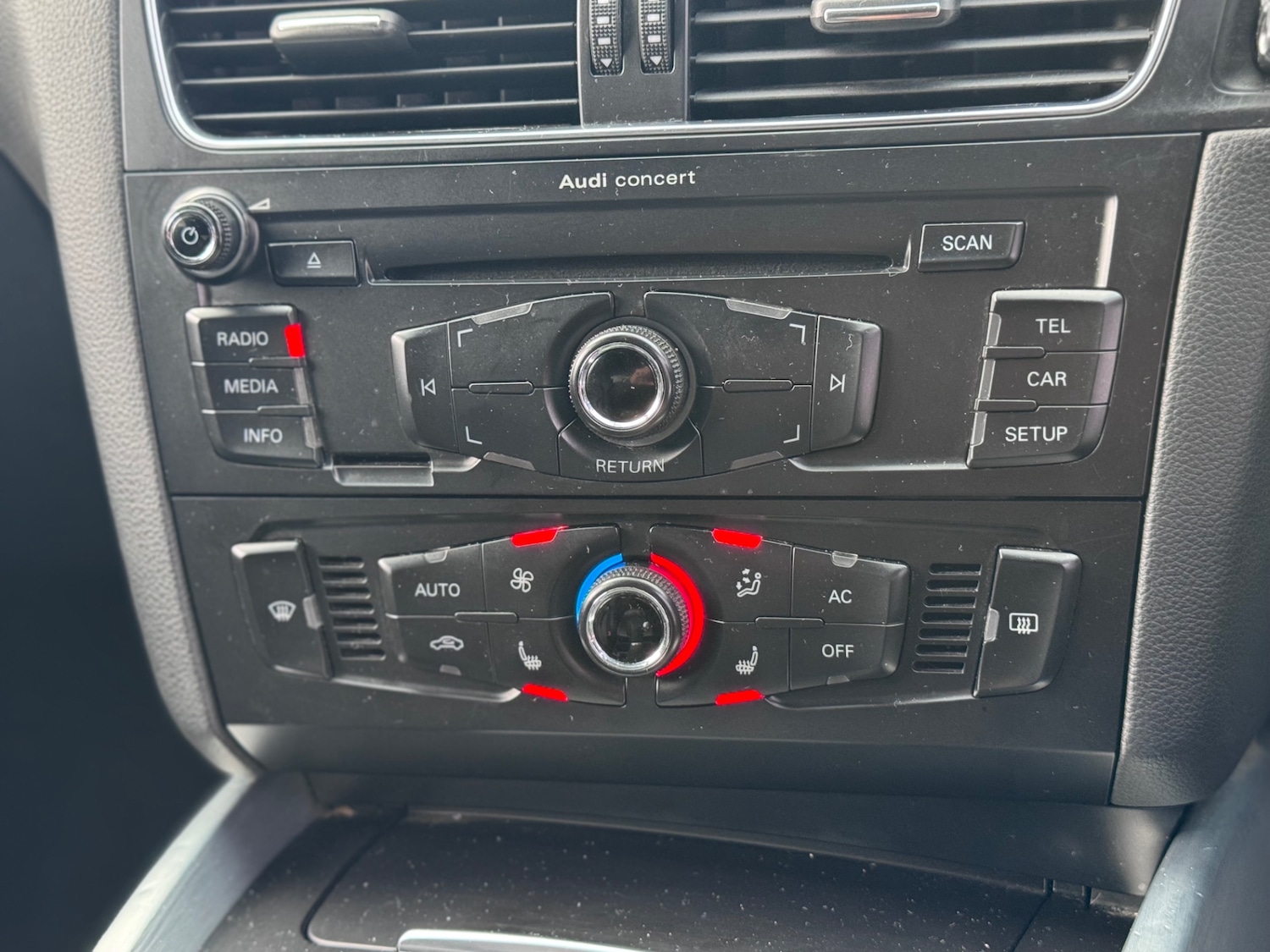 Used Audi Q5 2011 for sale - 77482347: Photo 26