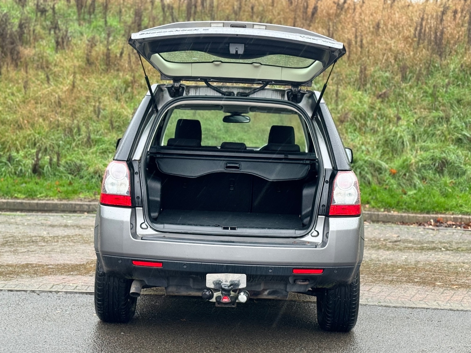 Used Land Rover Freelander 2011 for sale - 76588881: Photo 9