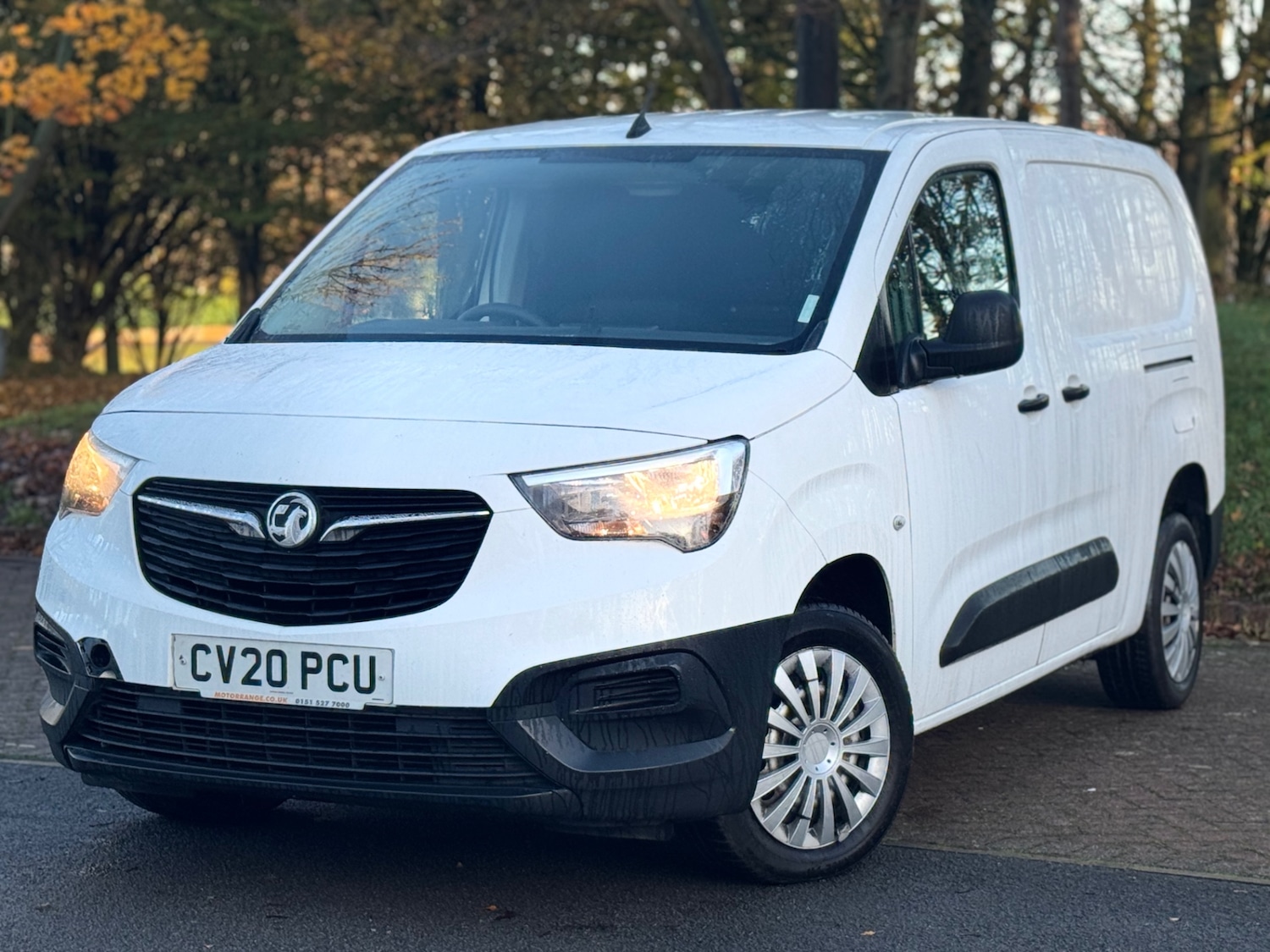 Used Vauxhall Combo 2020 for sale - 76922510: Photo 1