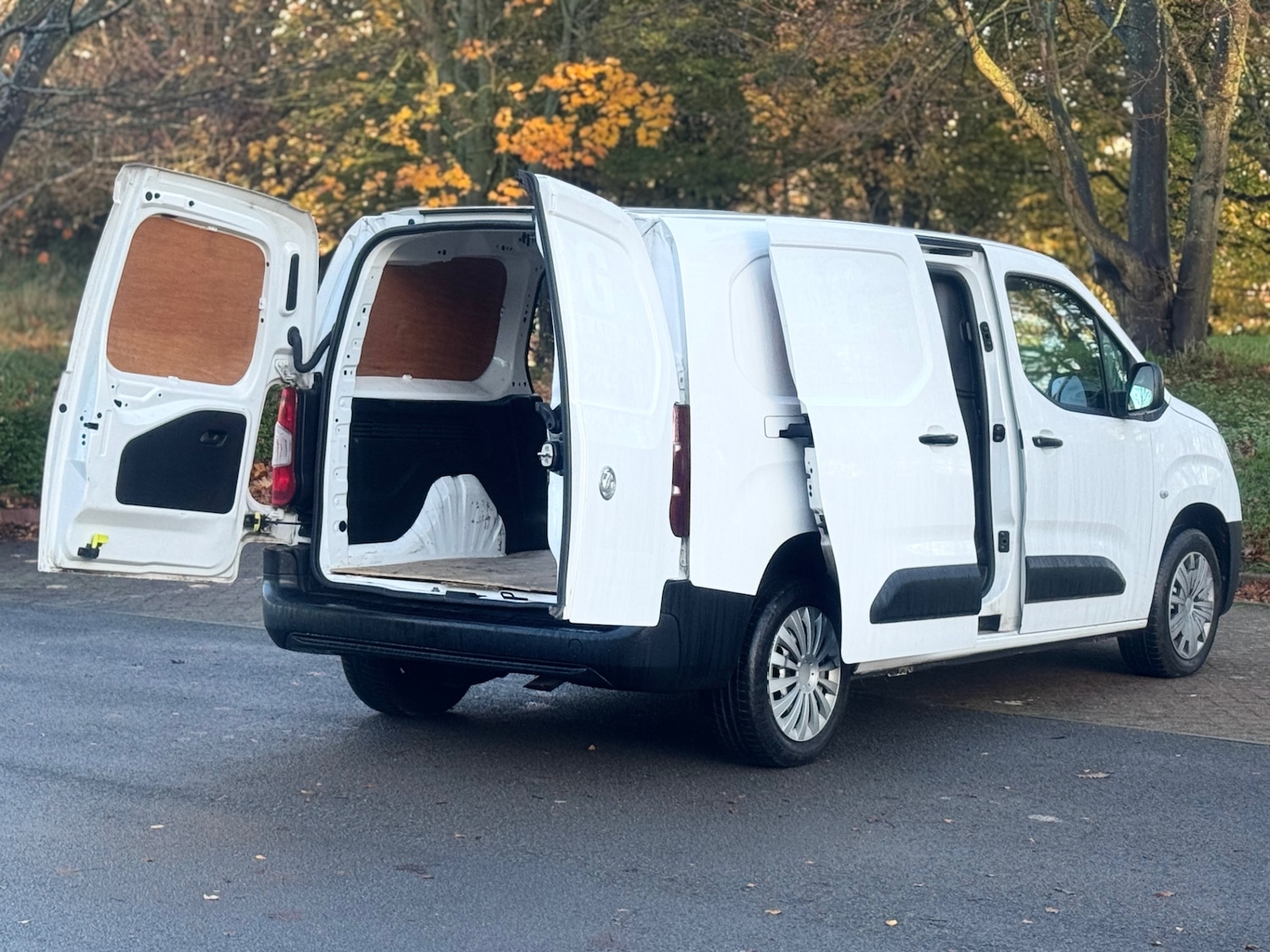 Used Vauxhall Combo 2020 for sale - 76922510: Photo 13