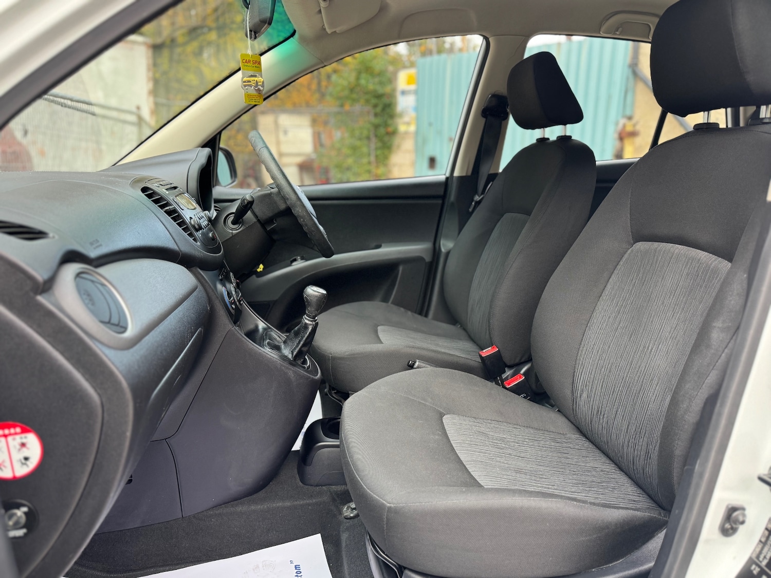 Used Hyundai i10 2013 for sale - 76518574: Photo 19