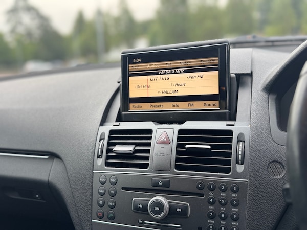 Used Mercedes-Benz C Class 2010 for sale - 75276656: Photo 12