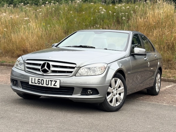 Used Mercedes-Benz C Class 2010 for sale - 75276656: Photo 1