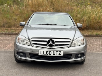 Used Mercedes-Benz C-Class 2010 for sale - 75276656: Photo
