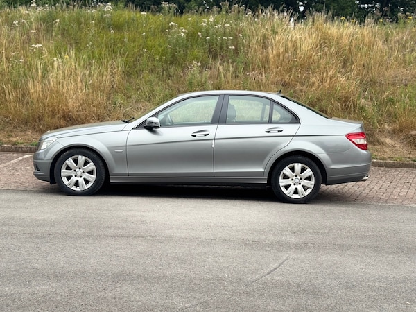 Used Mercedes-Benz C Class 2010 for sale - 75276656: Photo 5
