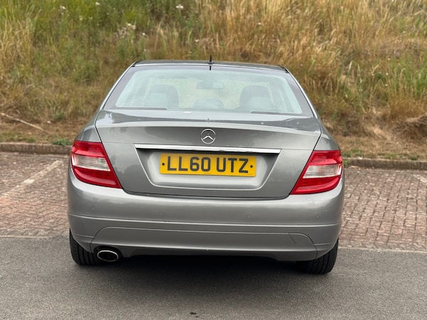 Used Mercedes-Benz C Class 2010 for sale - 75276656: Photo 7