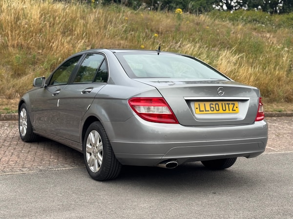 Used Mercedes-Benz C Class 2010 for sale - 75276656: Photo 8
