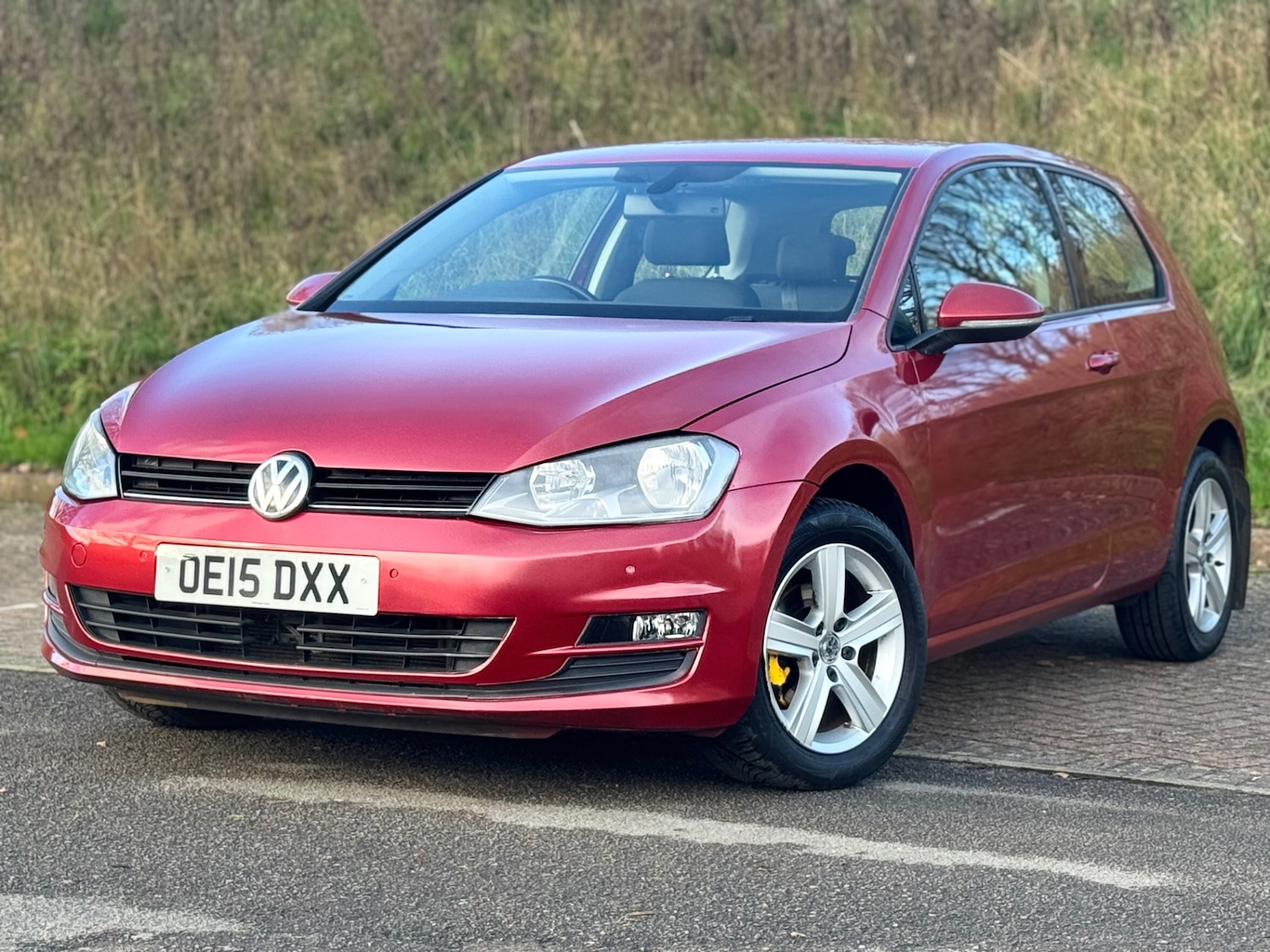 Used Volkswagen Golf 2015 for sale - 76637837: Photo 1