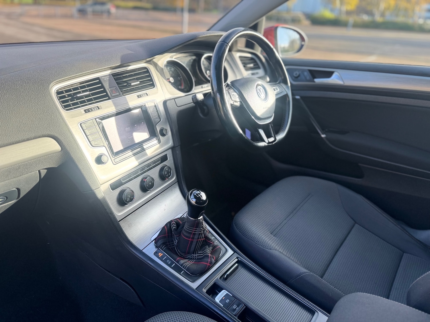 Used Volkswagen Golf 2015 for sale - 76637837: Photo 17