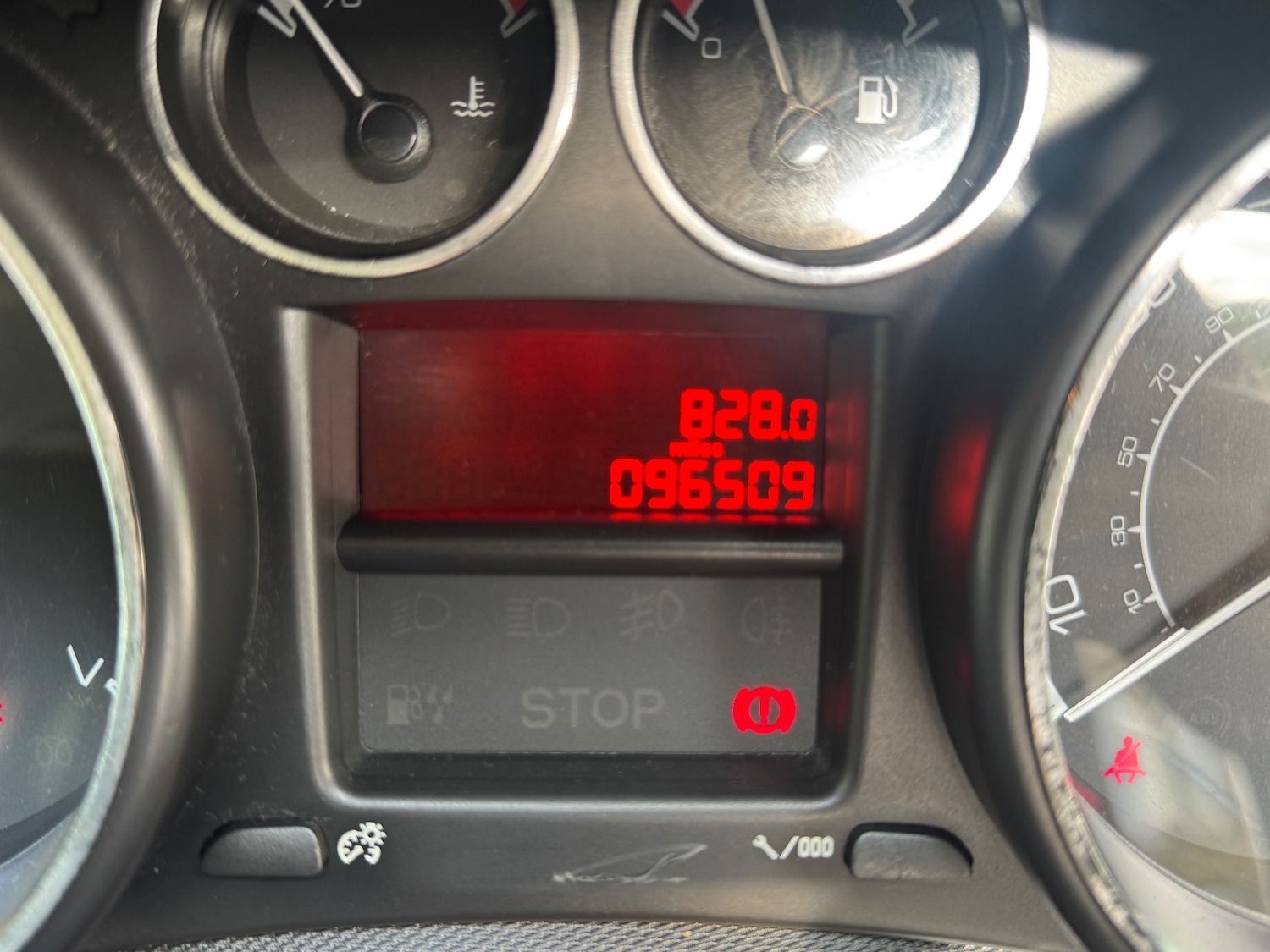 Used Peugeot 308 2009 for sale - 76243932: Photo 12