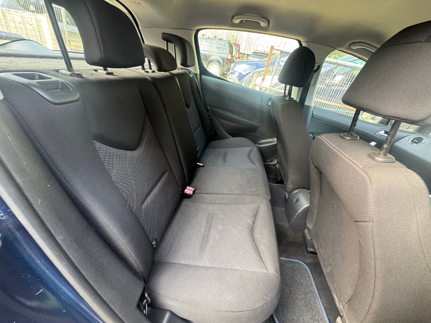 Used Peugeot 308 2009 for sale - 76243932: Photo 16