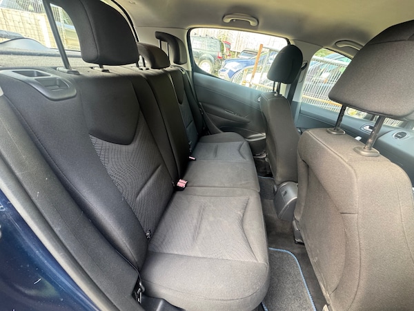 Used Peugeot 308 2009 for sale - 76243932: Photo 16