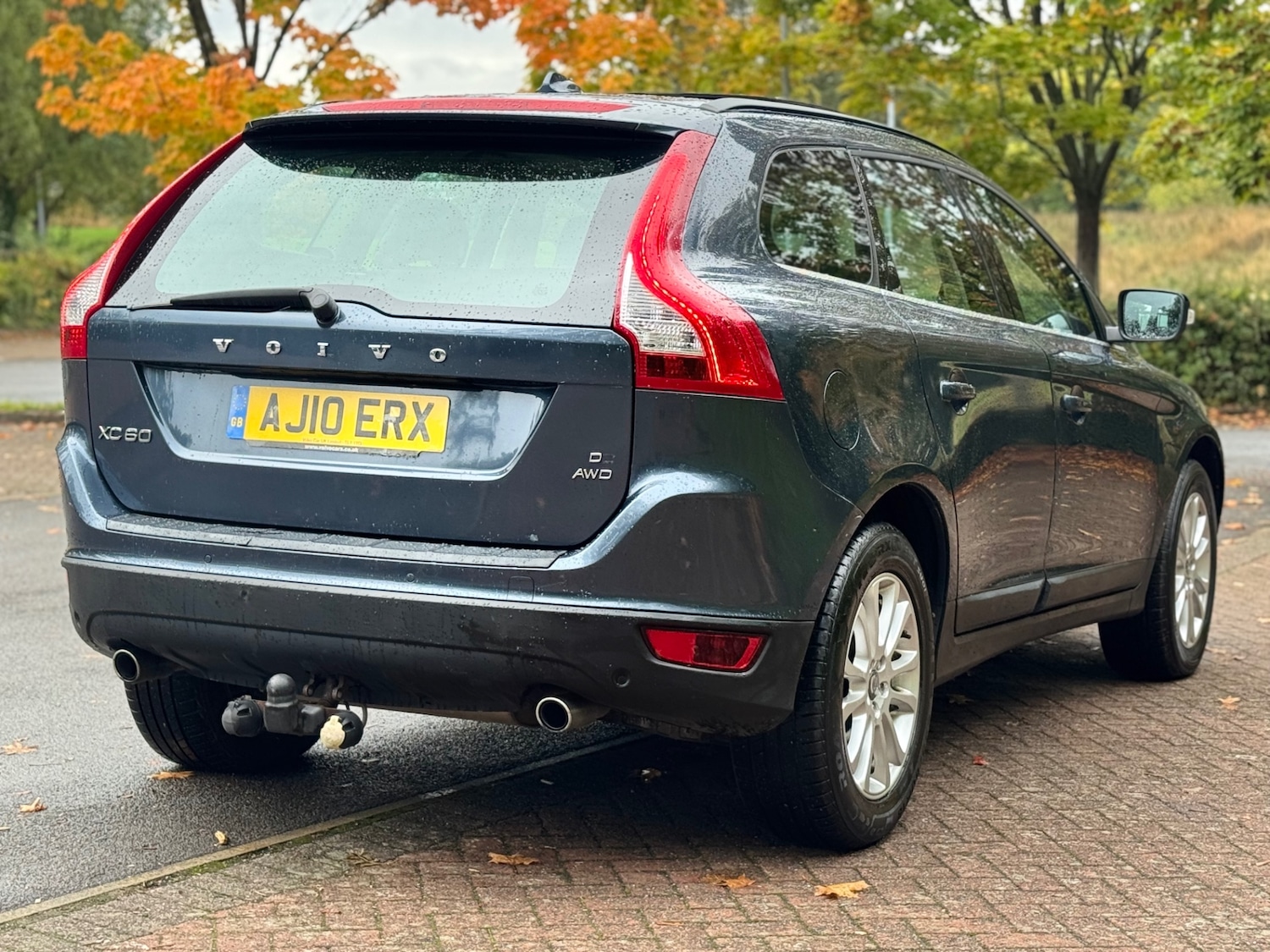 Used Volvo XC60 2010 for sale - 76135828: Photo 9