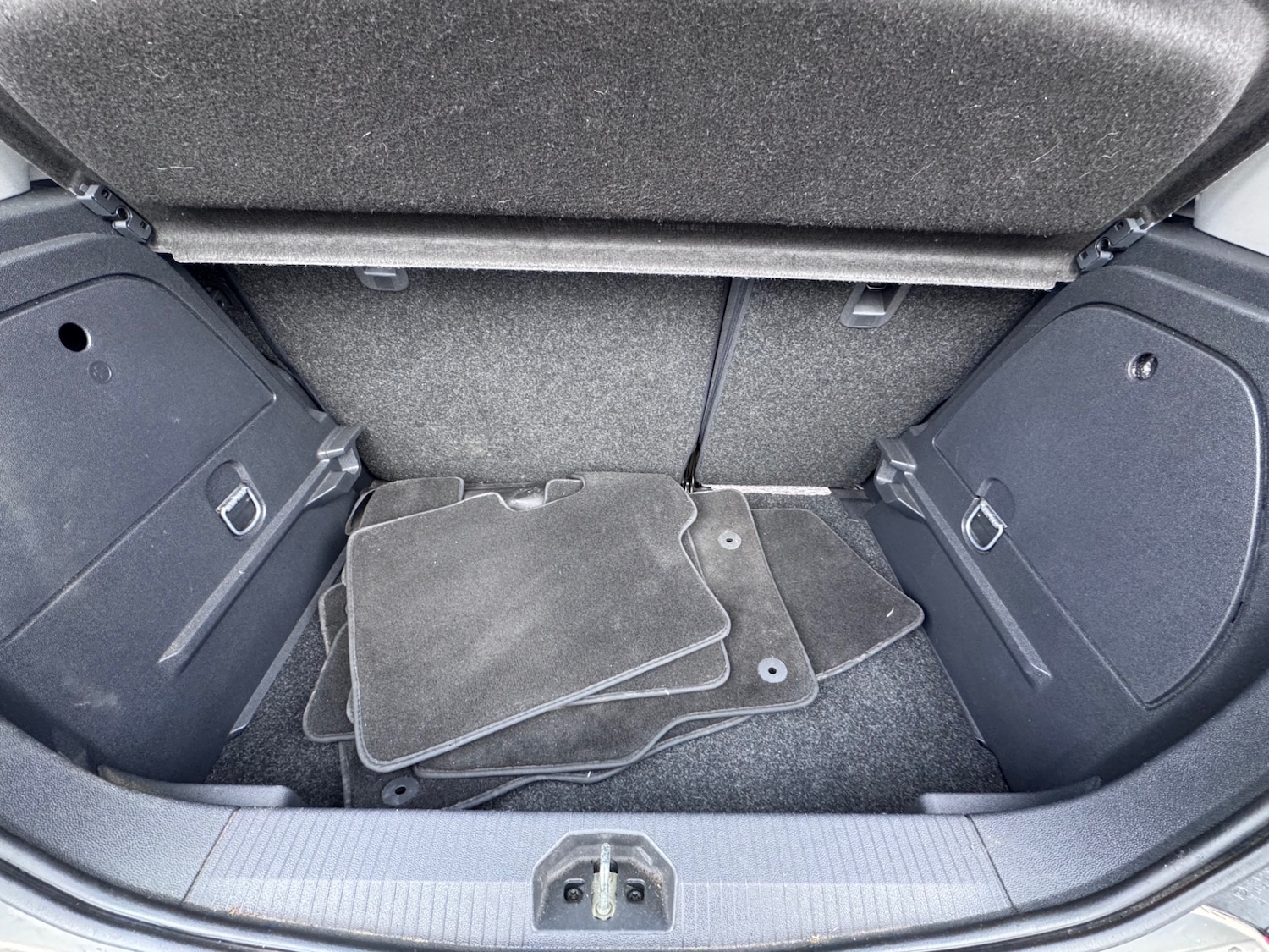 Used Vauxhall Corsa 2013 for sale - 77355587: Photo 8