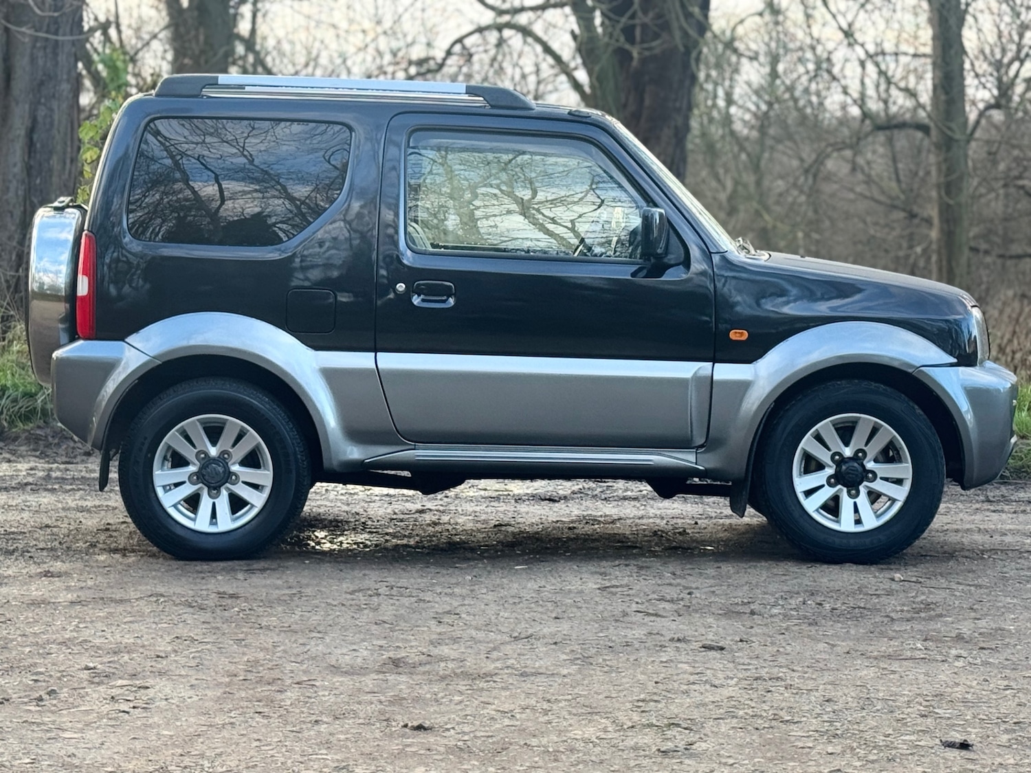 Used Suzuki Jimny 2012 for sale - 77053133: Photo 5