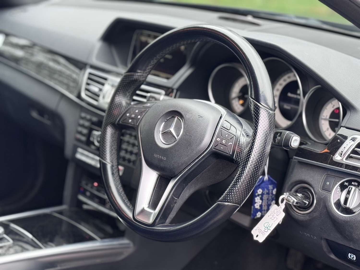 Used Mercedes-Benz E Class 2013 for sale - 77548397: Photo 11