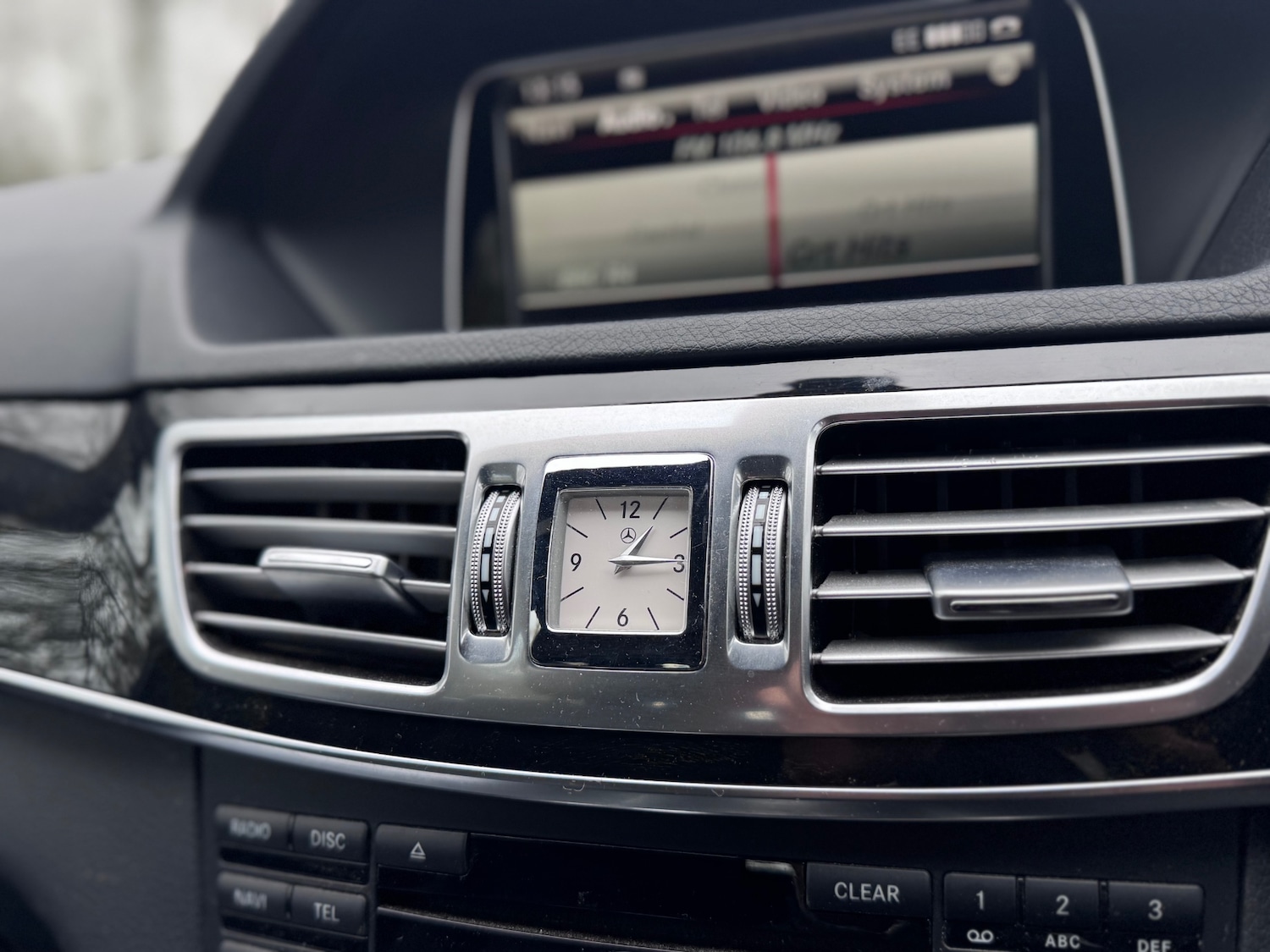 Used Mercedes-Benz E Class 2013 for sale - 77548397: Photo 25