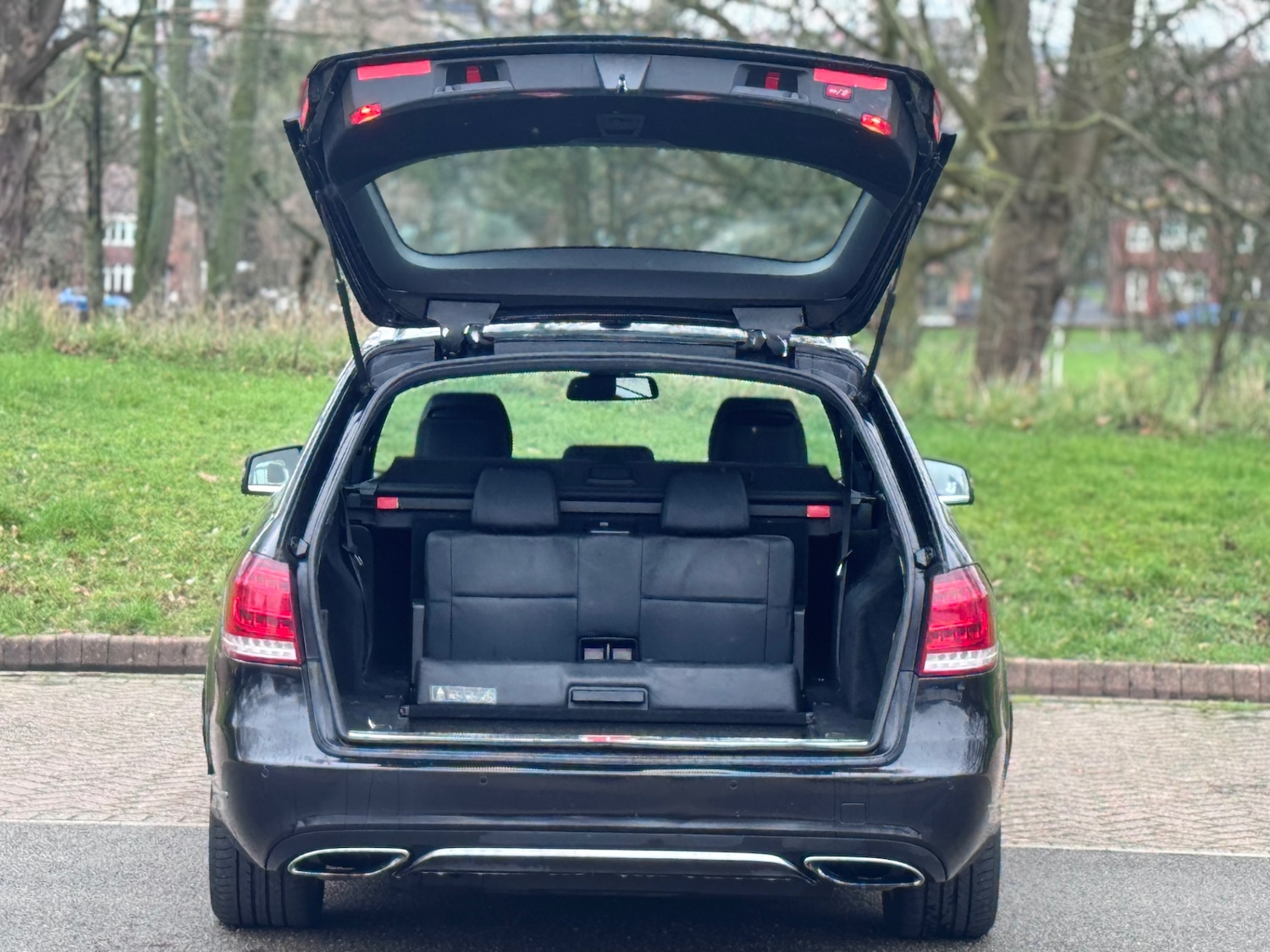 Used Mercedes-Benz E Class 2013 for sale - 77548397: Photo 9