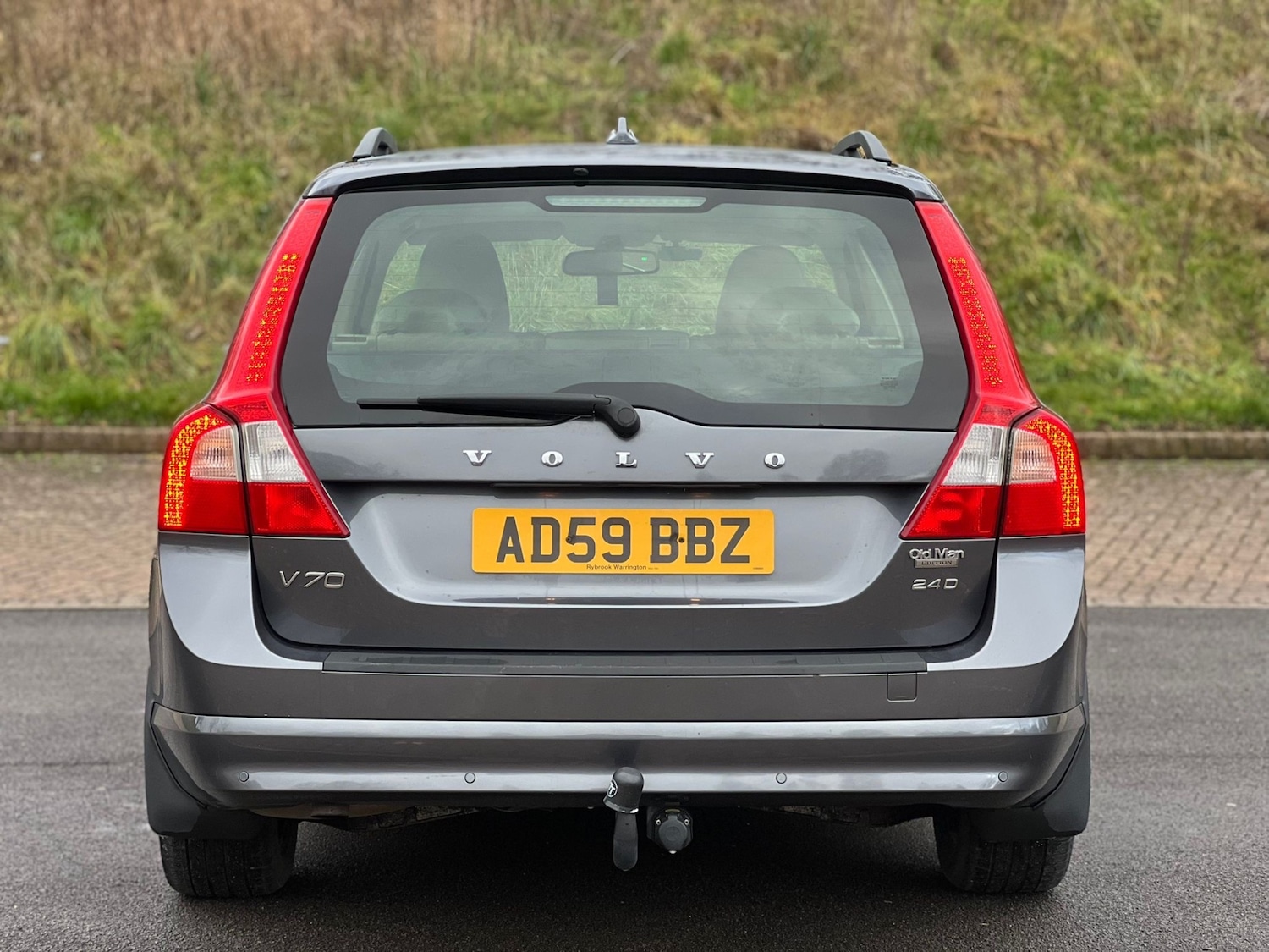 Used Volvo V70 2010 for sale - 77310879: Photo 7