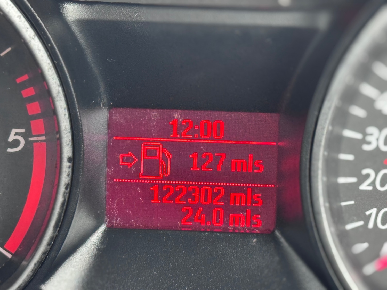 Used Ford Galaxy 2014 for sale - 77354950: Photo 11