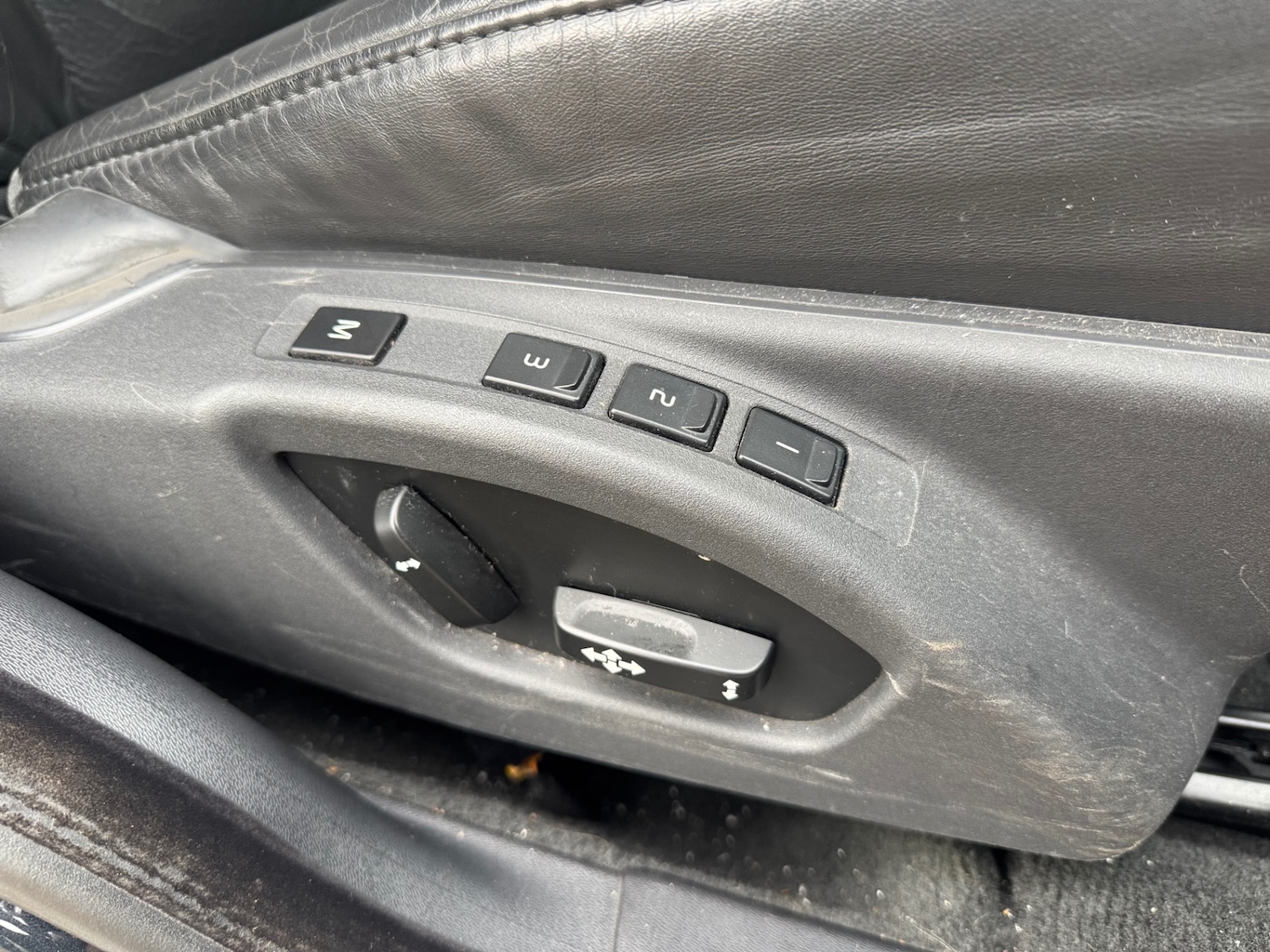 Used Volvo V70 2013 for sale - 77160819: Photo 20