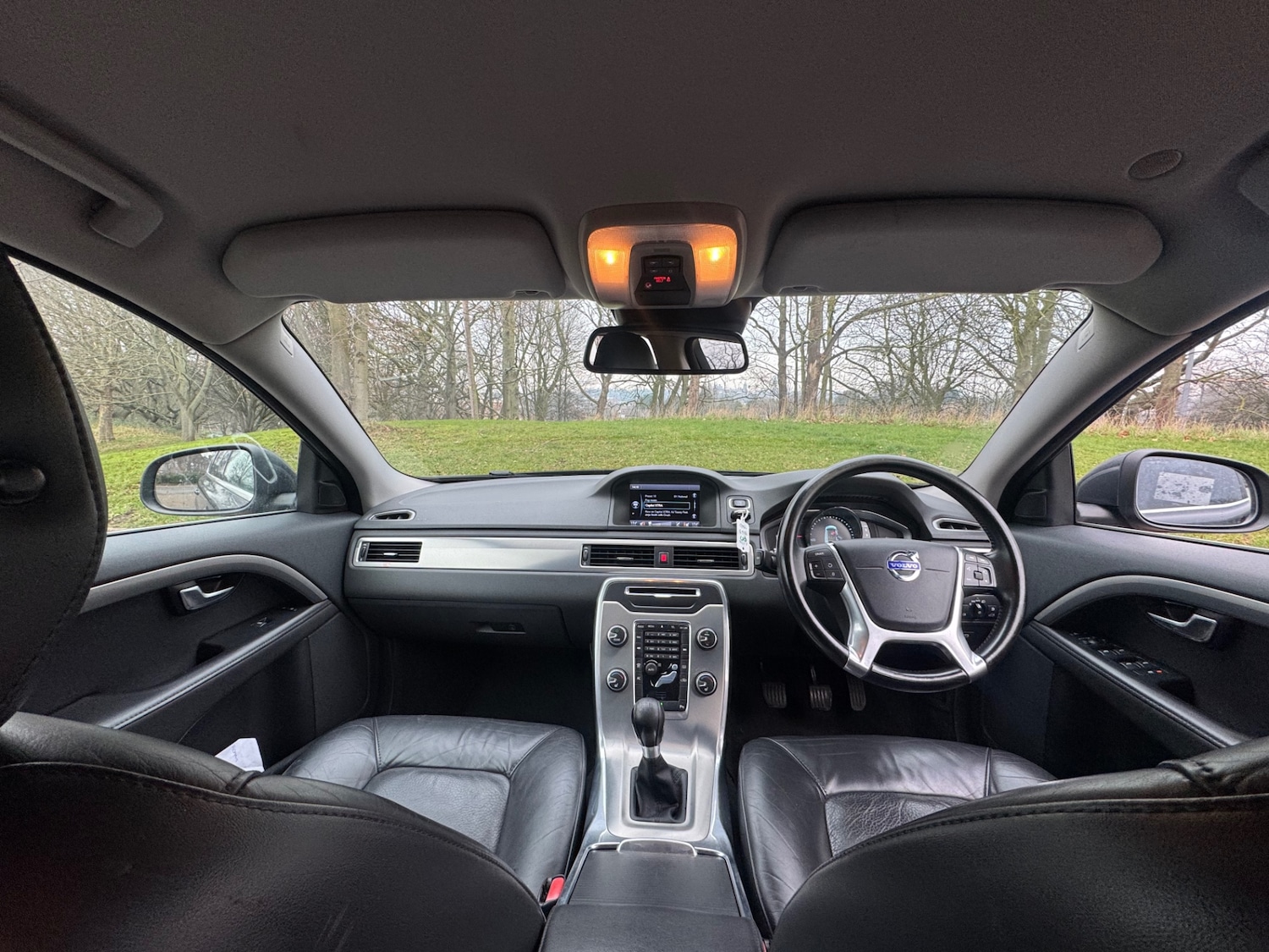 Used Volvo V70 2013 for sale - 77160819: Photo 22