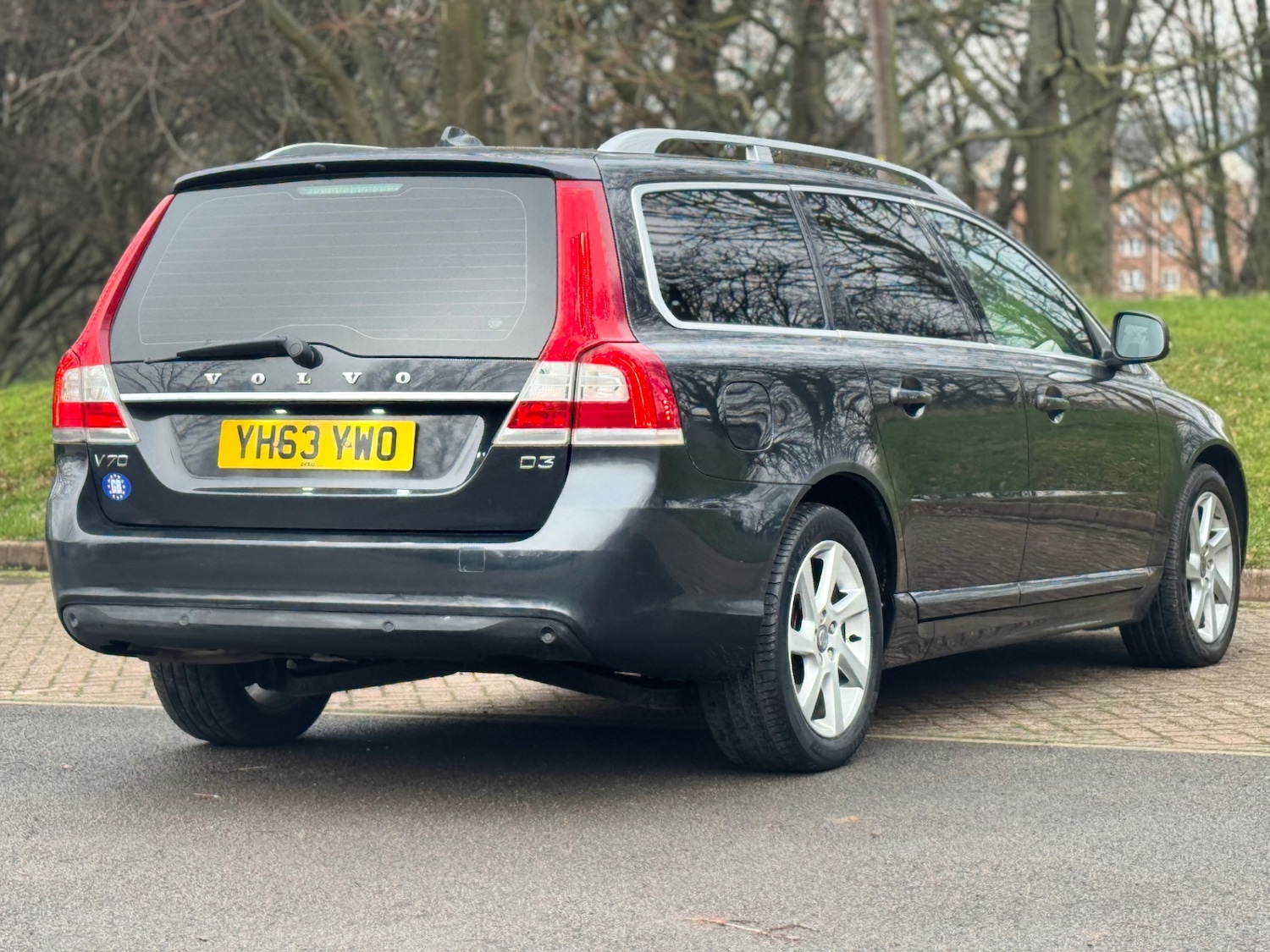 Used Volvo V70 2013 for sale - 77160819: Photo 6