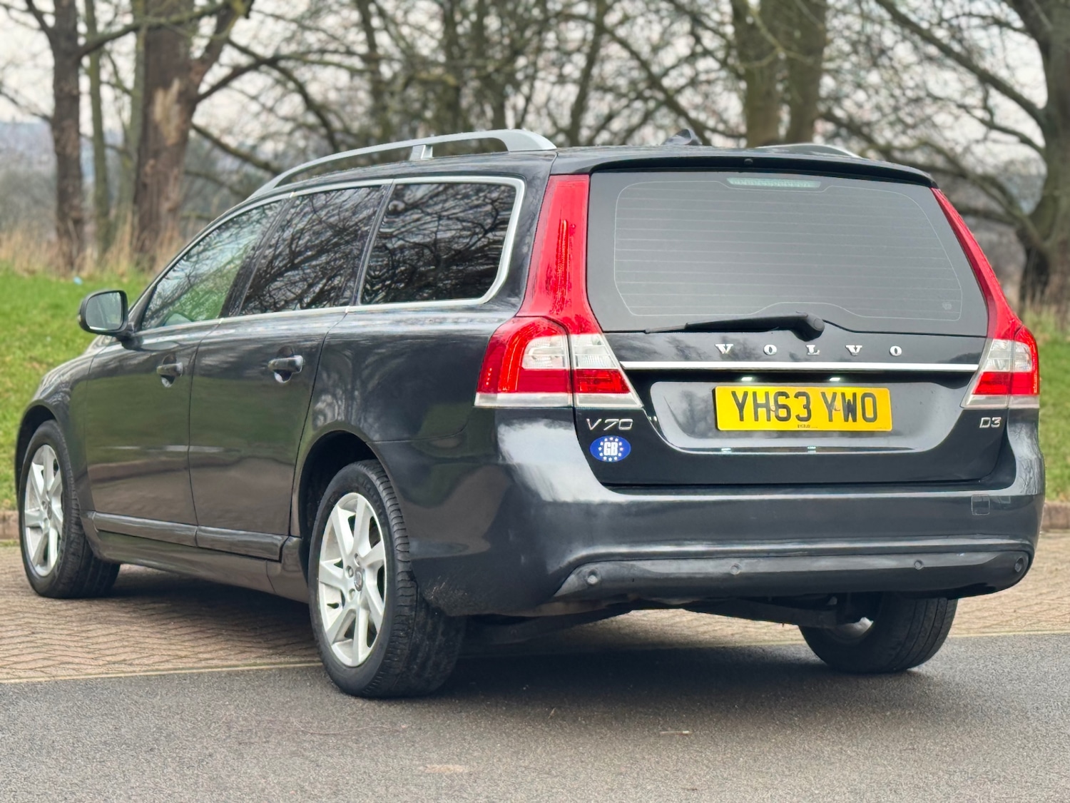 Used Volvo V70 2013 for sale - 77160819: Photo 8