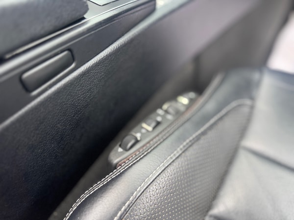 Used Mercedes-Benz E Class 2014 for sale - 76281301: Photo 23