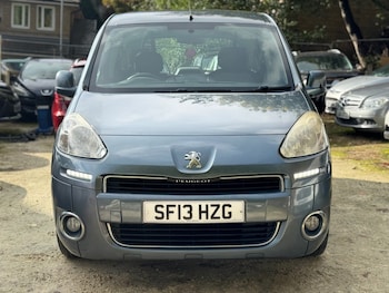 Used Peugeot Partner Tepee 2013 for sale - 76369530: Photo