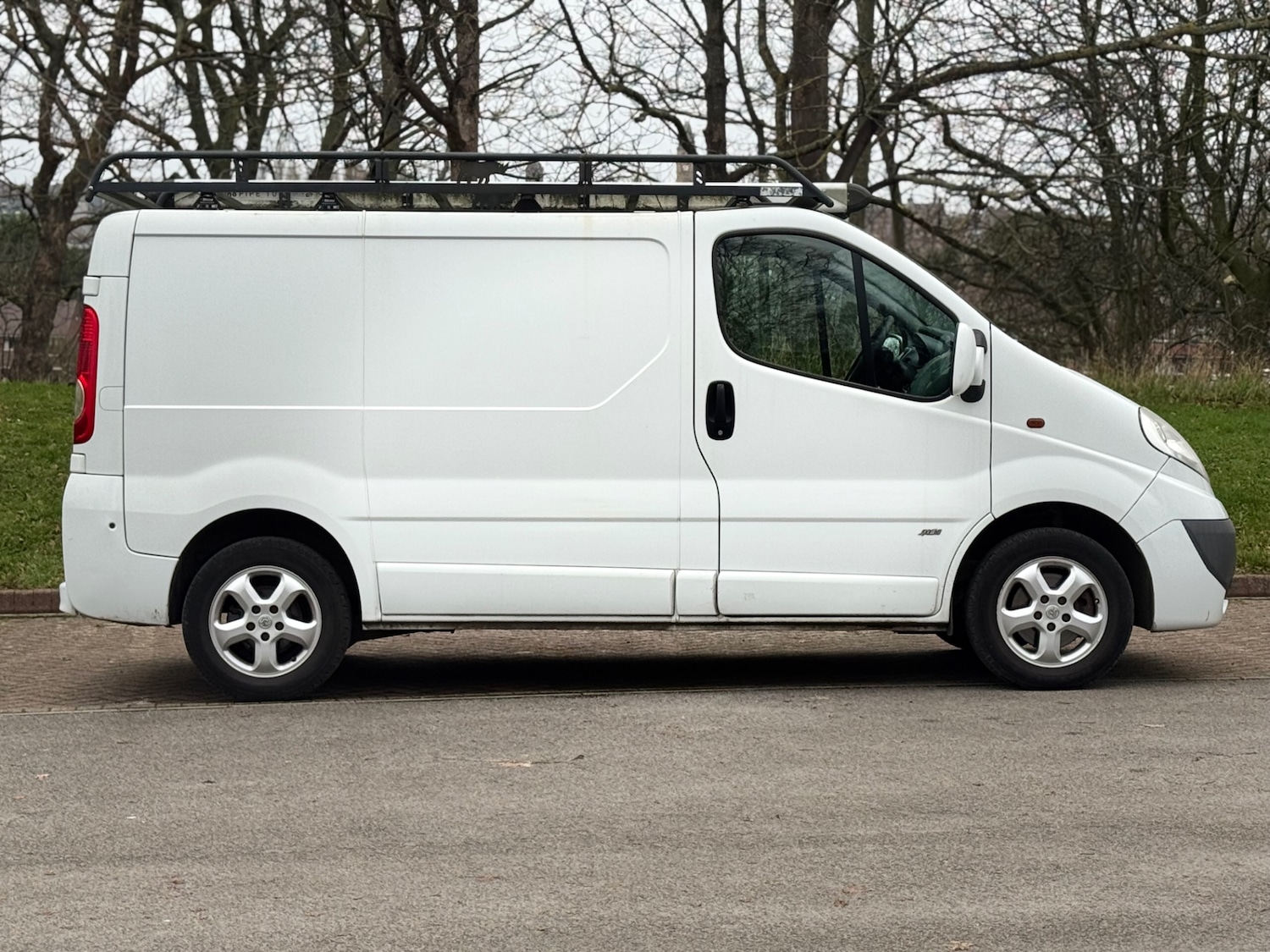 Used Vauxhall Vivaro 2014 for sale - 77058740: Photo 5