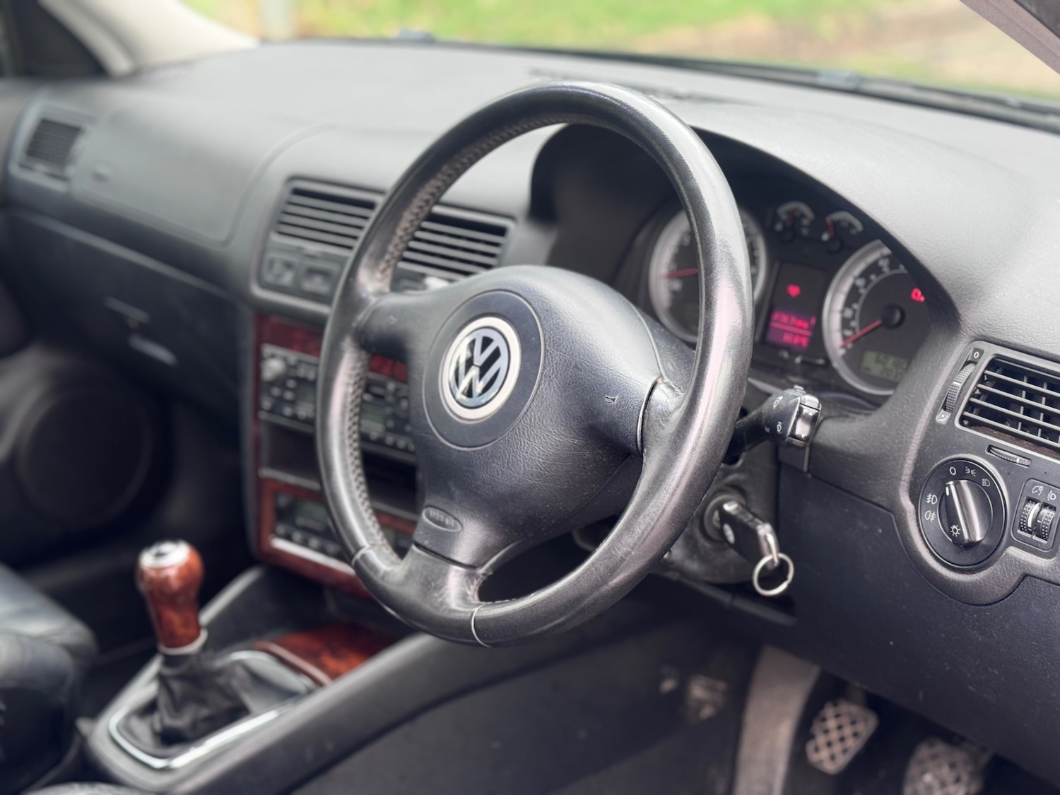Used Volkswagen Bora 2001 for sale - 77635385: Photo 16