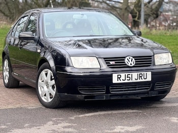 Used Volkswagen Bora 2001 for sale - 77635385: Photo