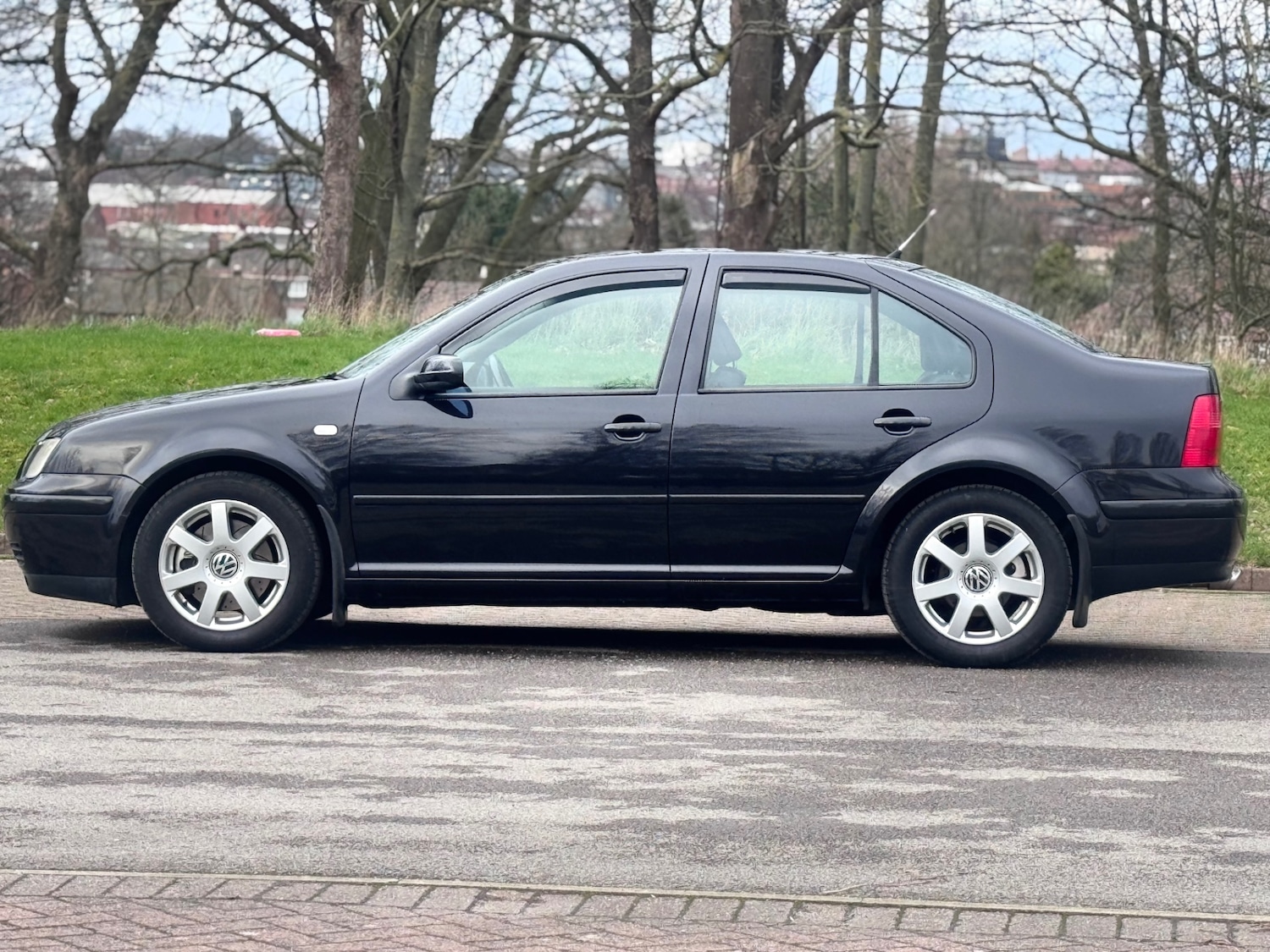 Used Volkswagen Bora 2001 for sale - 77635385: Photo 9