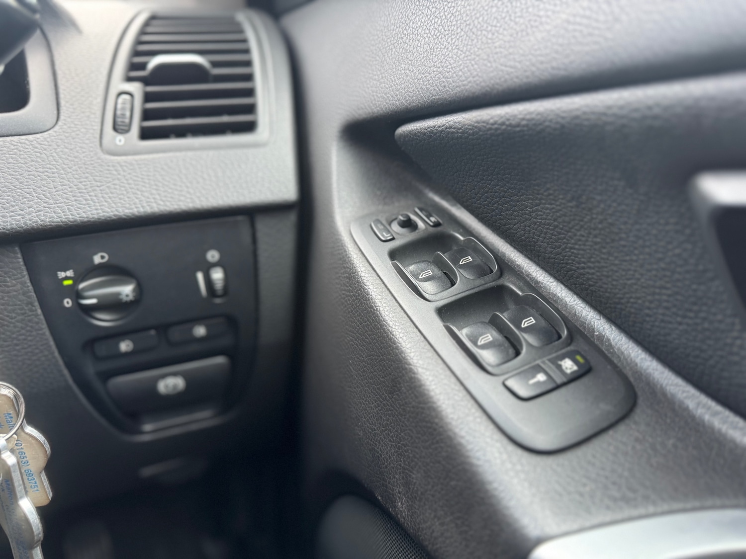 Used Volvo XC90 2009 for sale - 77159759: Photo 18