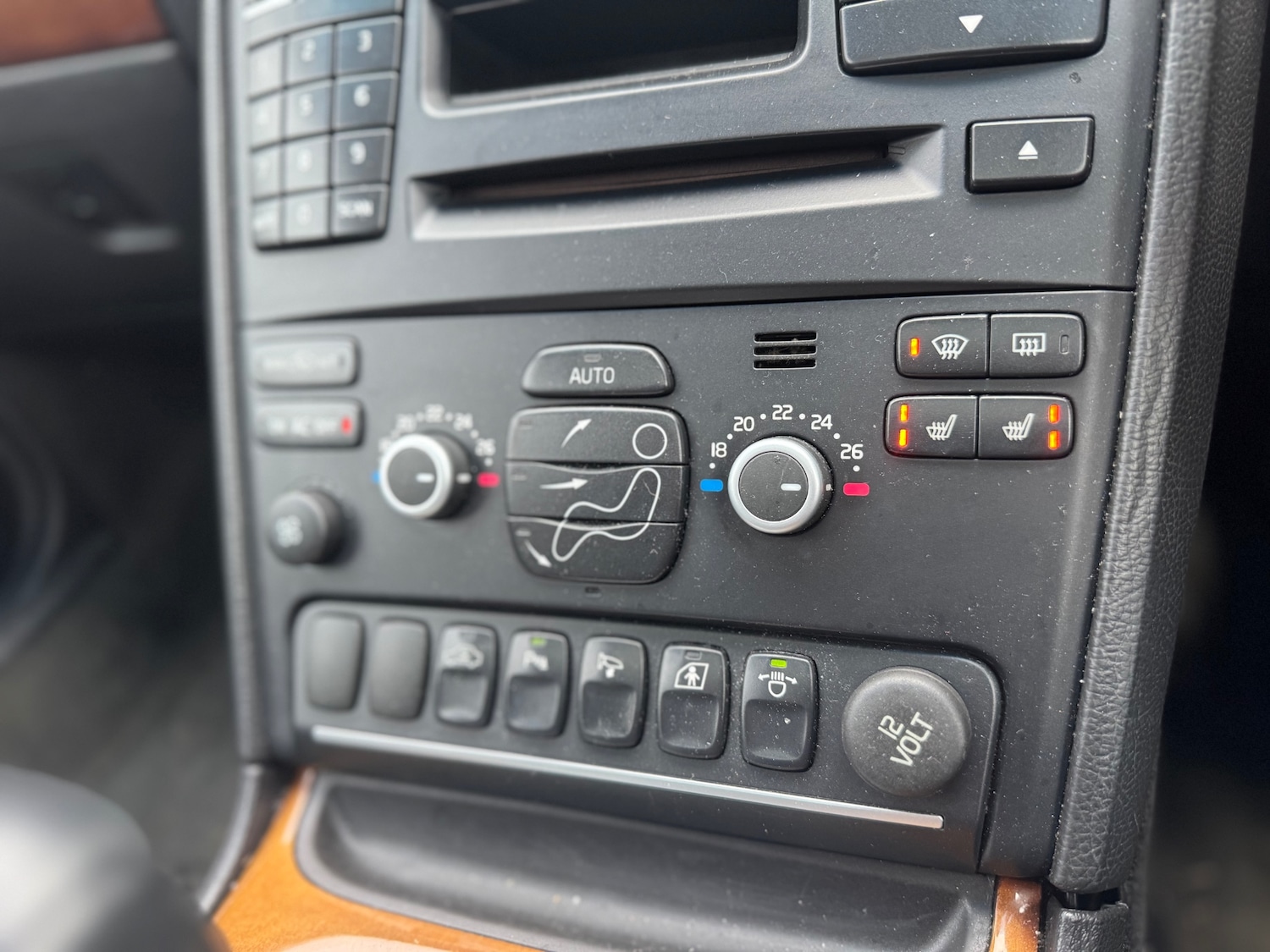 Used Volvo XC90 2009 for sale - 77159759: Photo 20