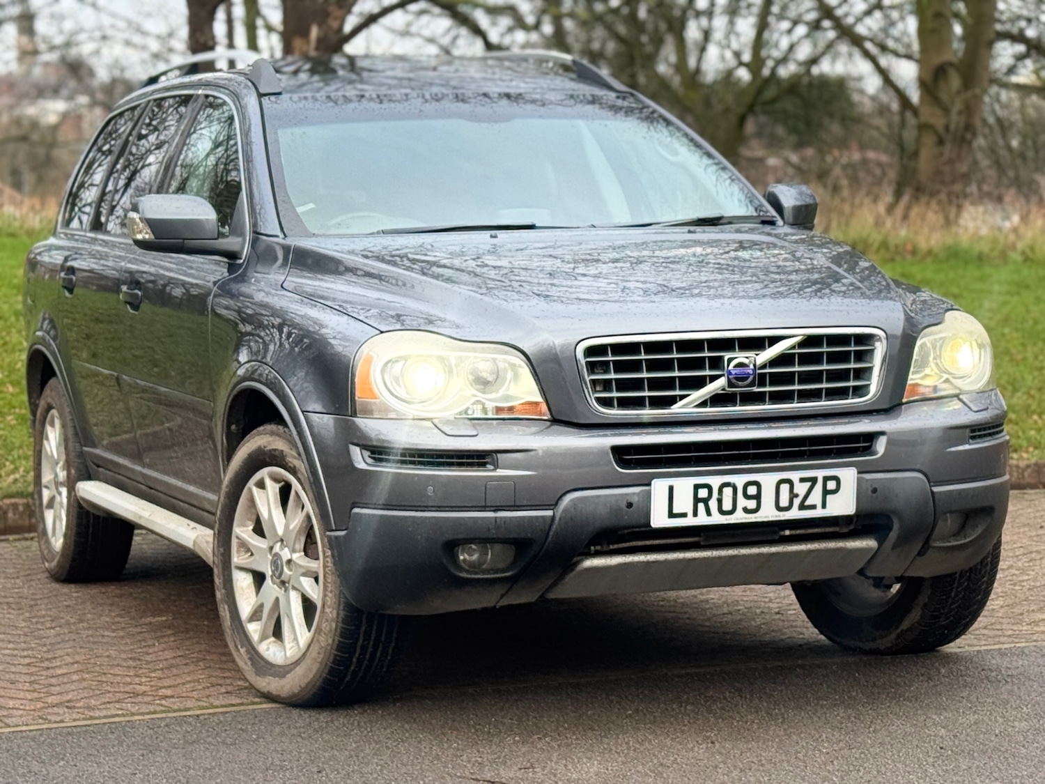 Used Volvo XC90 2009 for sale - 77159759: Photo 3