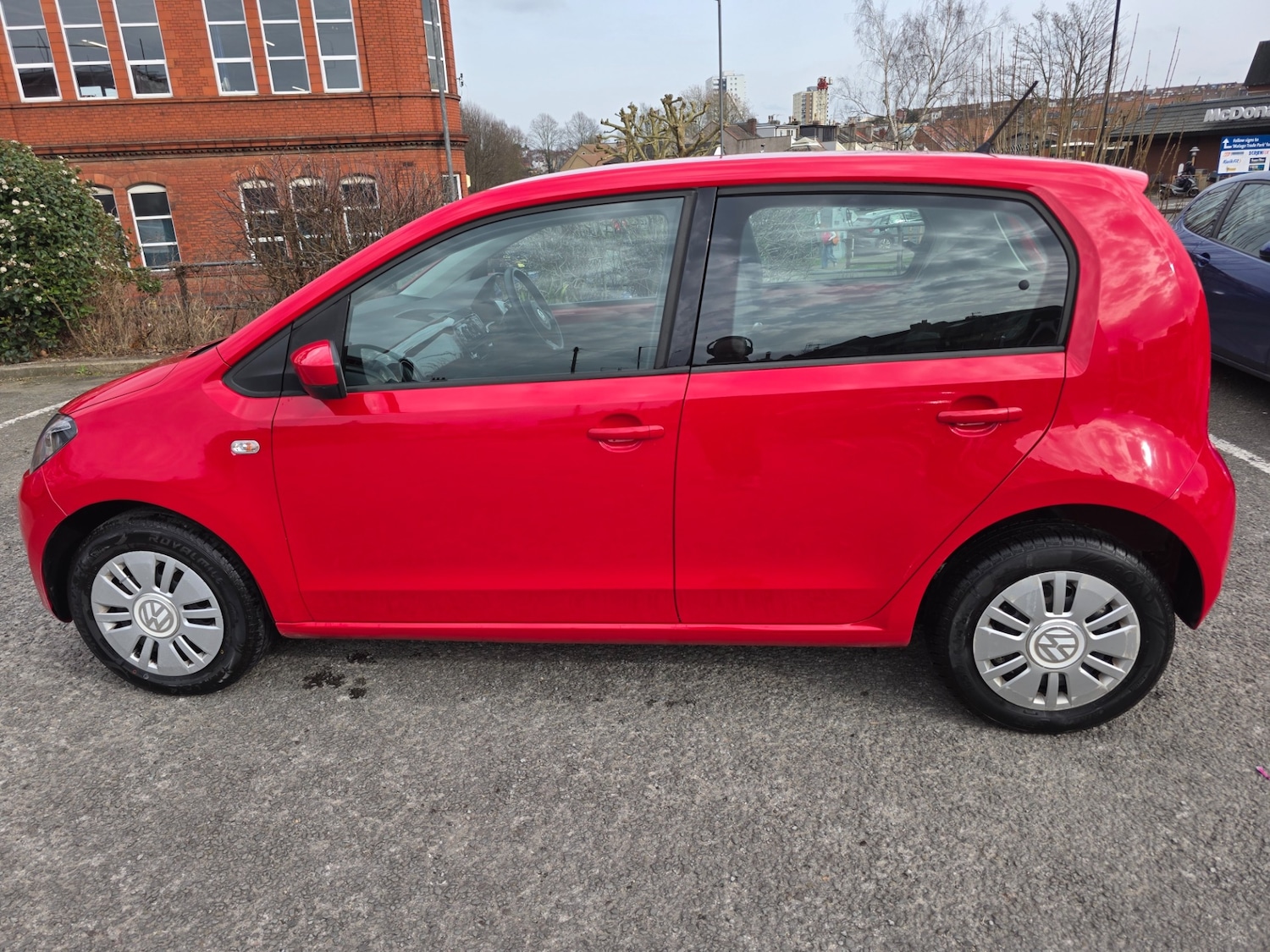 Used Volkswagen up! 2014 for sale - 77766812: Photo 5