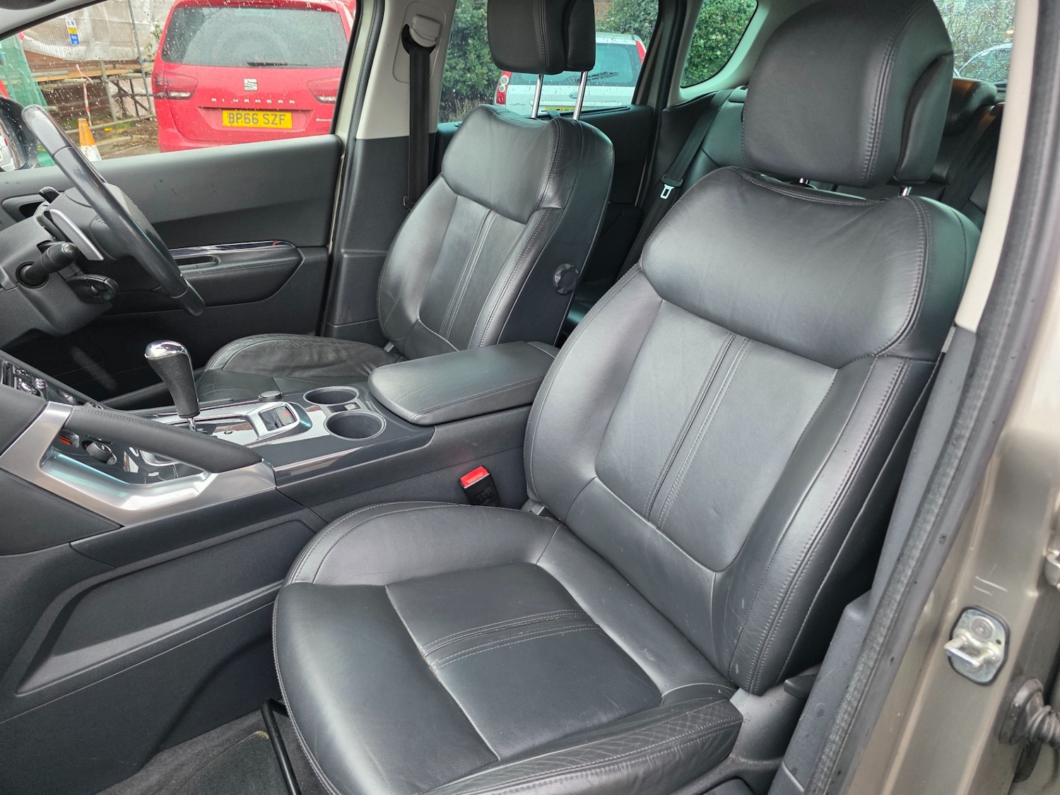 Used Peugeot 3008 2010 for sale - 77921463: Photo 16