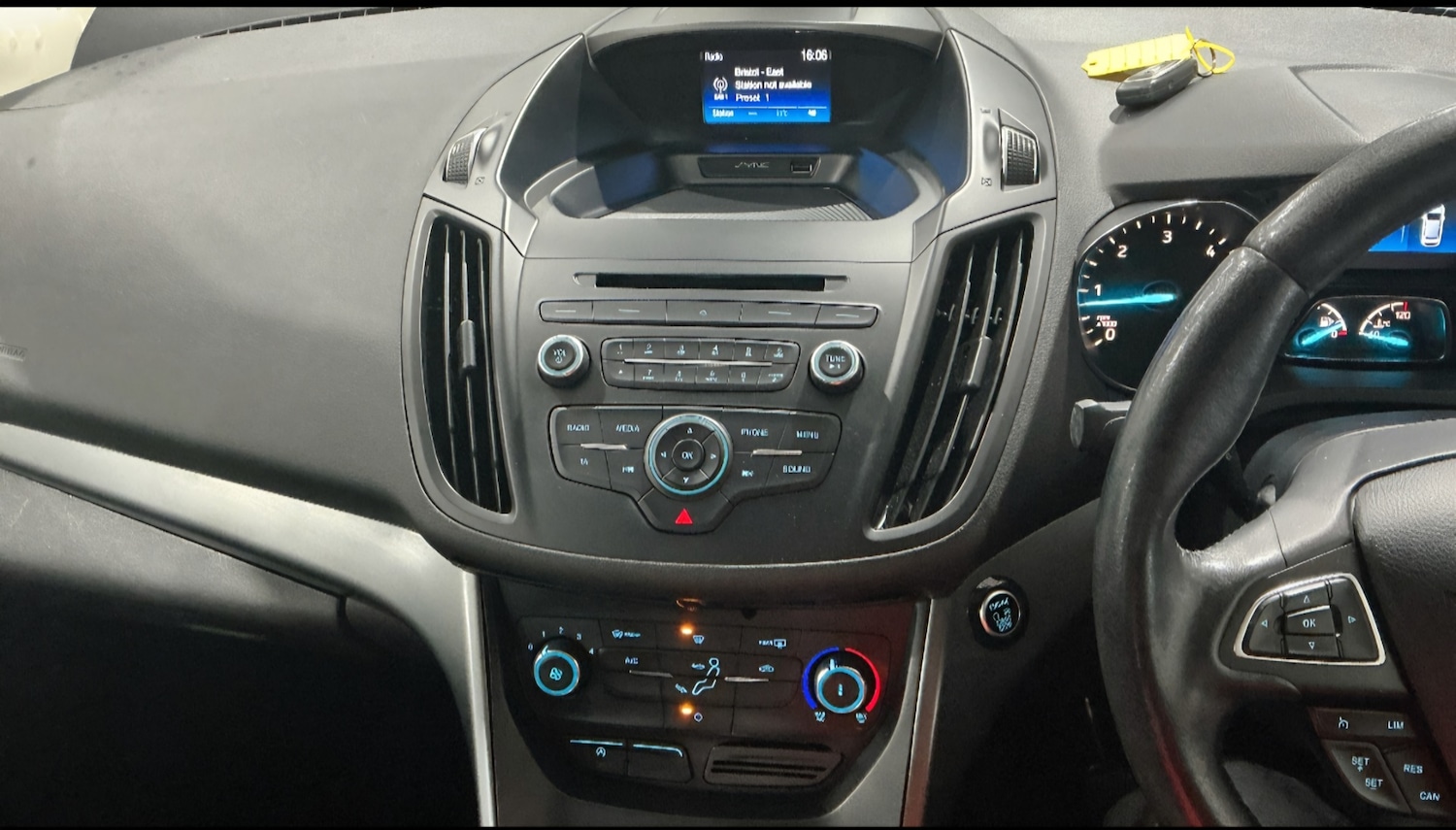 Used Ford Kuga 2017 for sale - 77478208: Photo 10