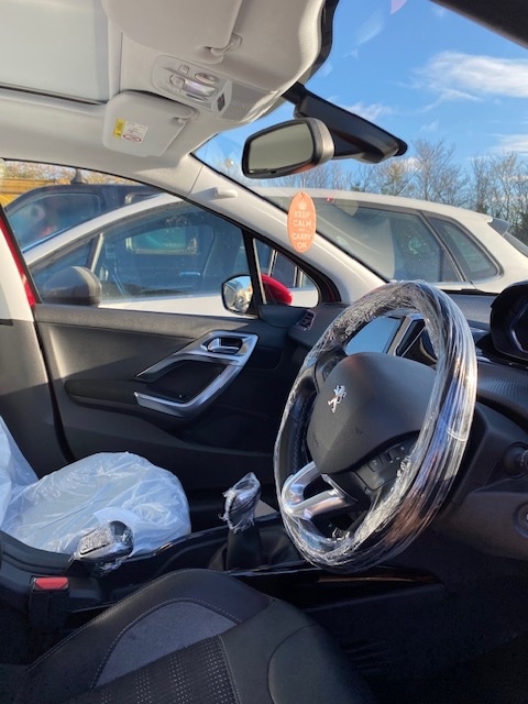 Used Peugeot 2008 2019 for sale - 76693148: Photo 6