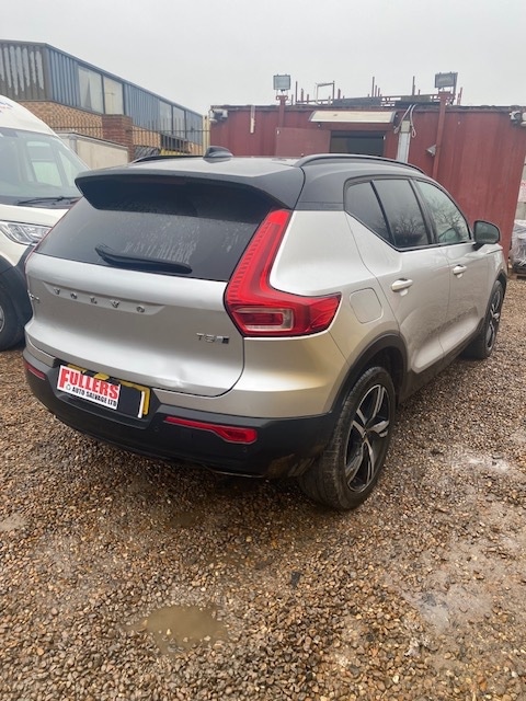 Used Volvo XC40 2018 for sale - 77789137: Photo 3