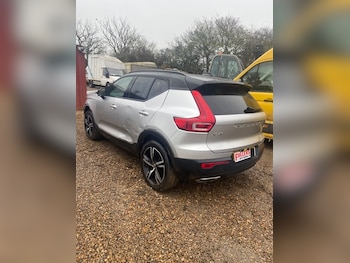 Used Volvo XC40 2018 for sale - 77789137: Photo